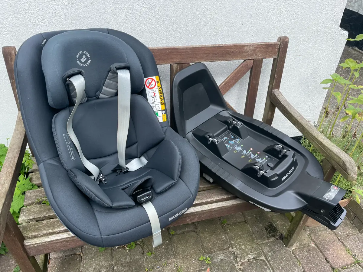 Maxi-Cosi Autostol og isofix base