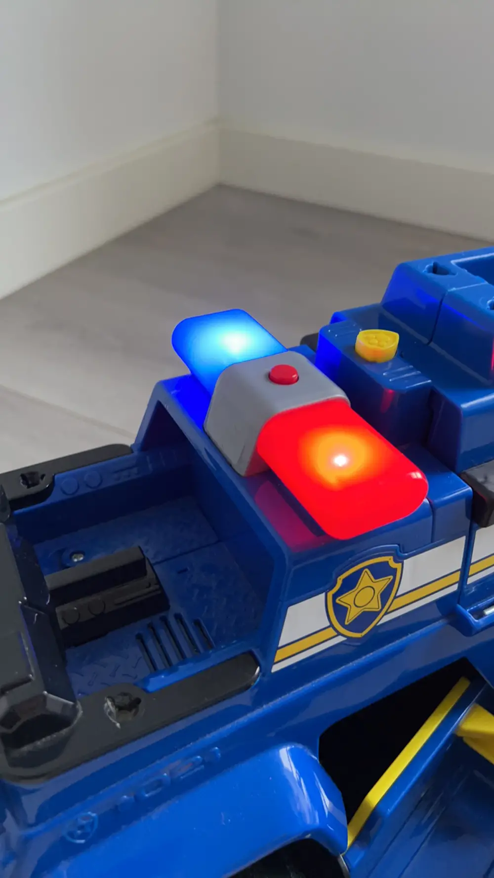 Paw Patrol Chase truck