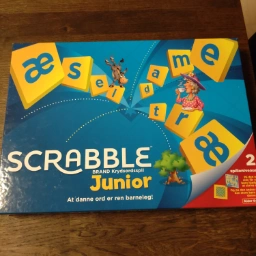 Mattel games Scrabble junior