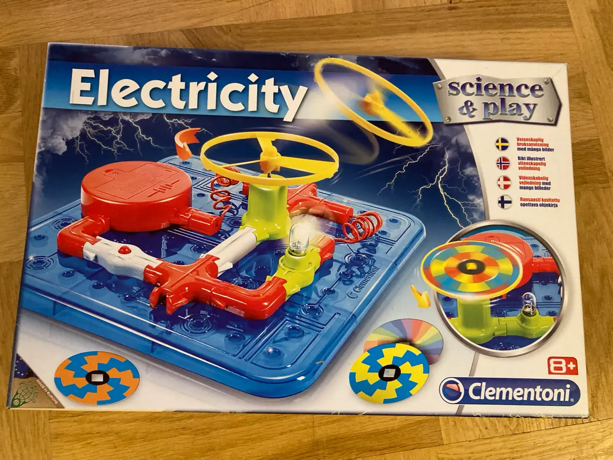 Clementoni Electricity Science  Play