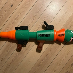 Nerf/Fortnite Nerf gun