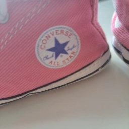 Converse Sutsko