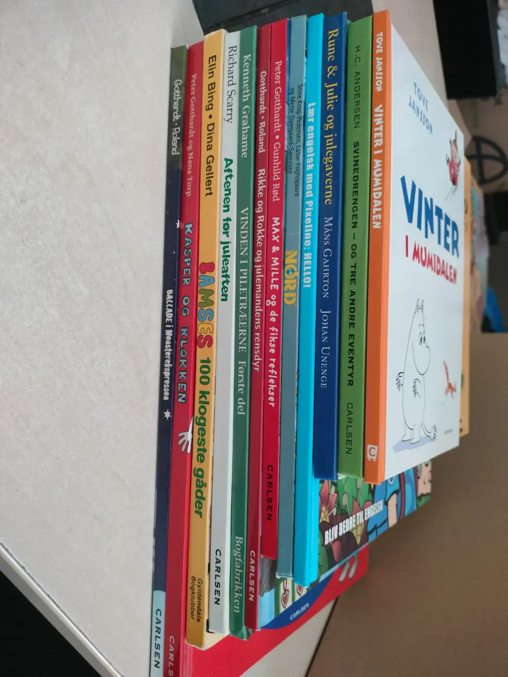 12 blandet børnebøger Bøger