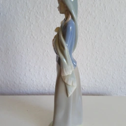 Ladro Porcelæn Figur