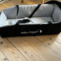 Baby Jogger Lift