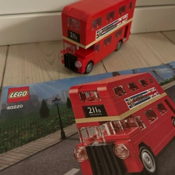 LEGO London bus