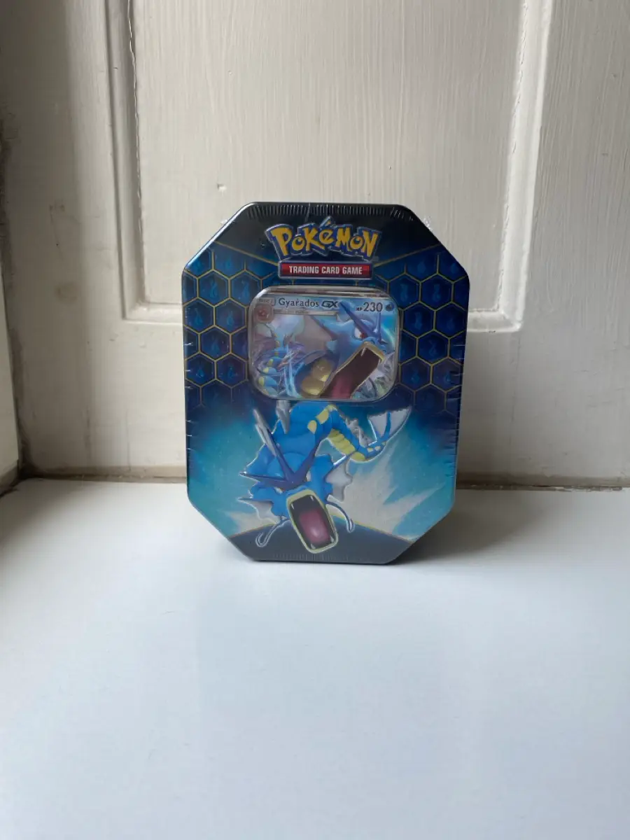 Pokémon Pokemon kort Gyarados Tin