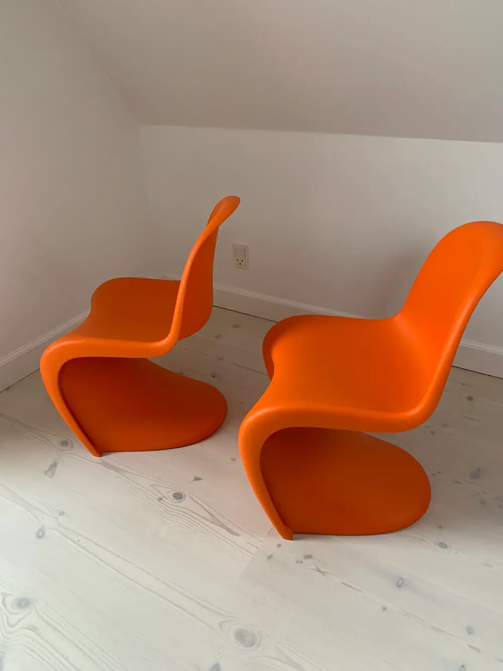 Panton / Vitra Stol junior