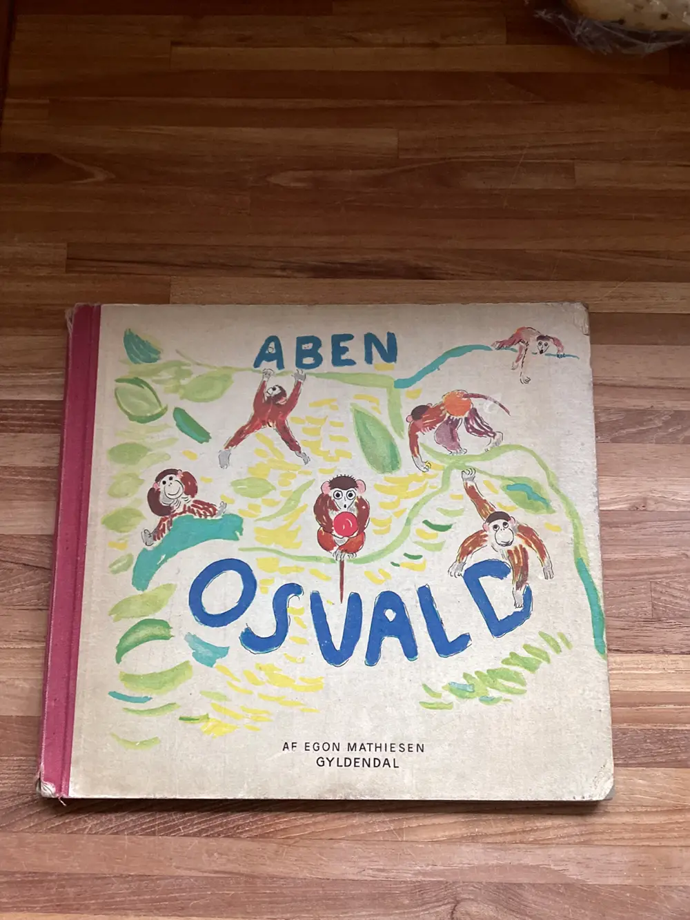 Aben Osvald Antik bog fra 1947