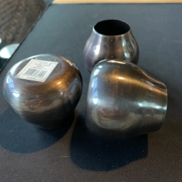 Bolia Metal Vaser