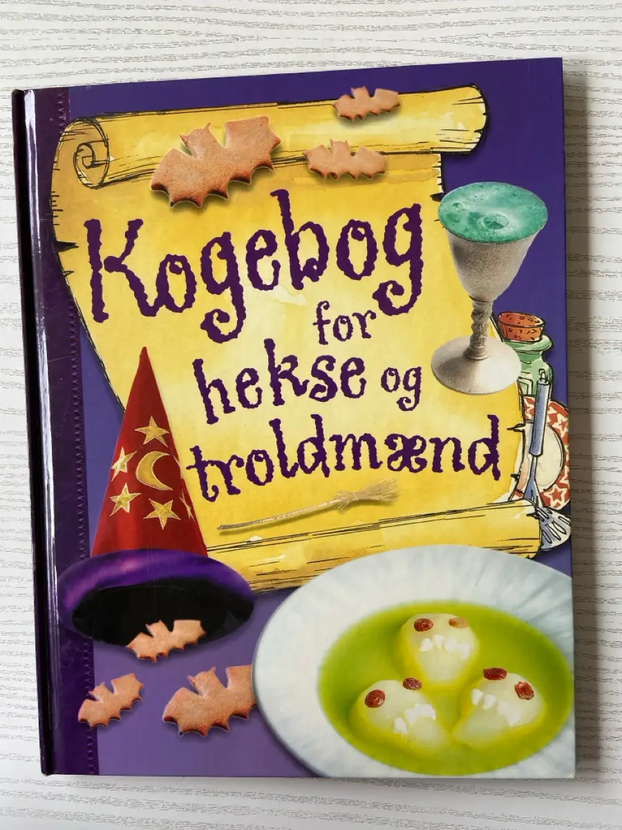 Kogebog for hekse og troldmænd Bog