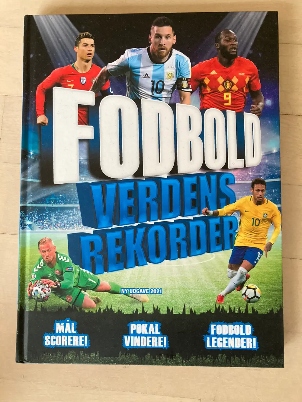 Fodbold Verdens Rekorder 2021 Bog