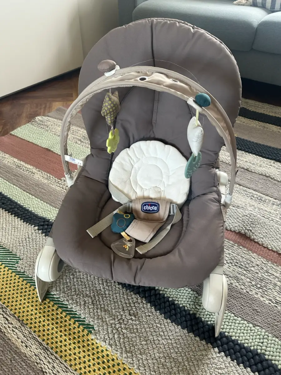 Chicco Baby bouncer