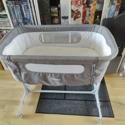 Moweo Bedside crib