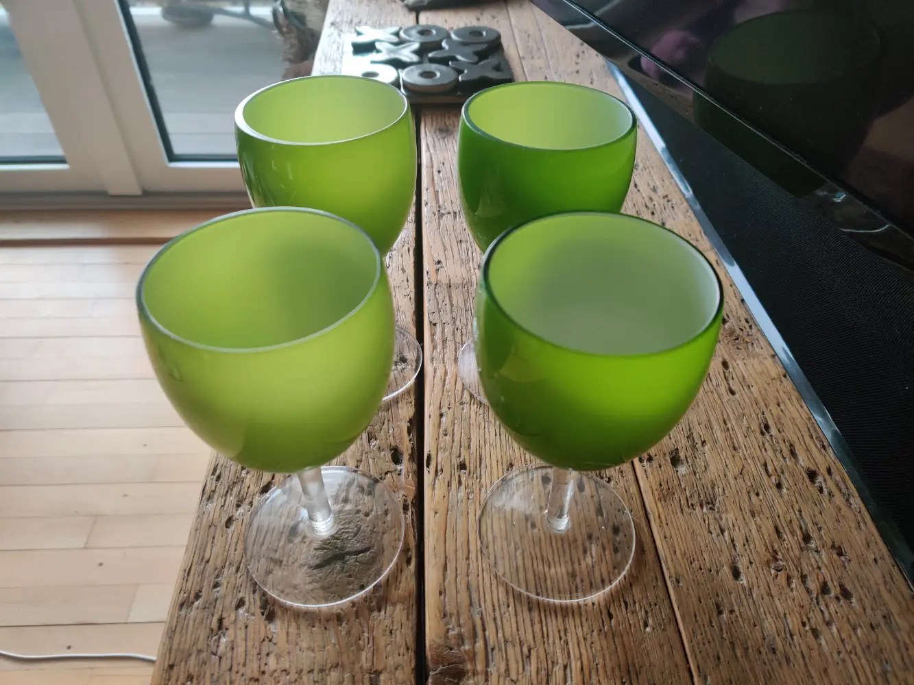 Pernille Bulow Drinks Glas i forårets farve🌳