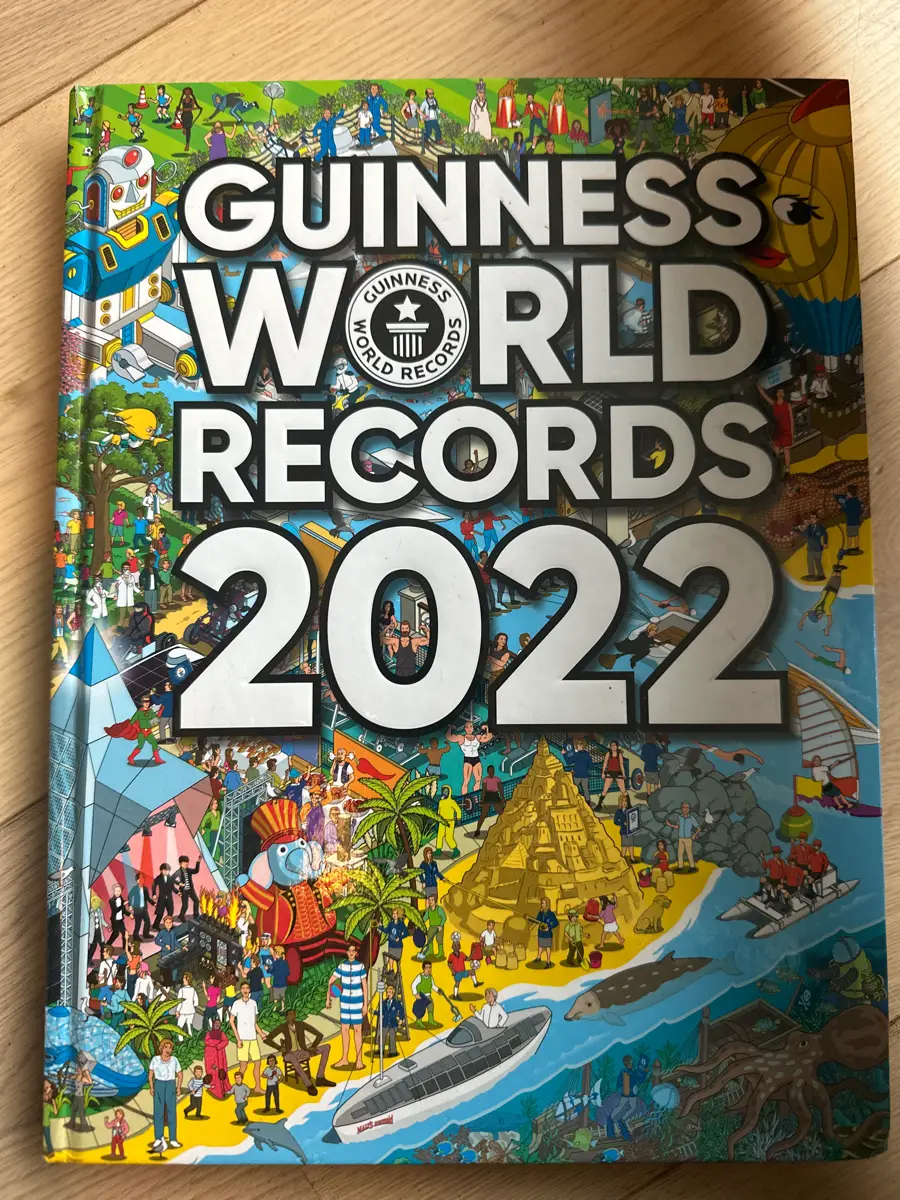 Guinness World Records 2022 Bog