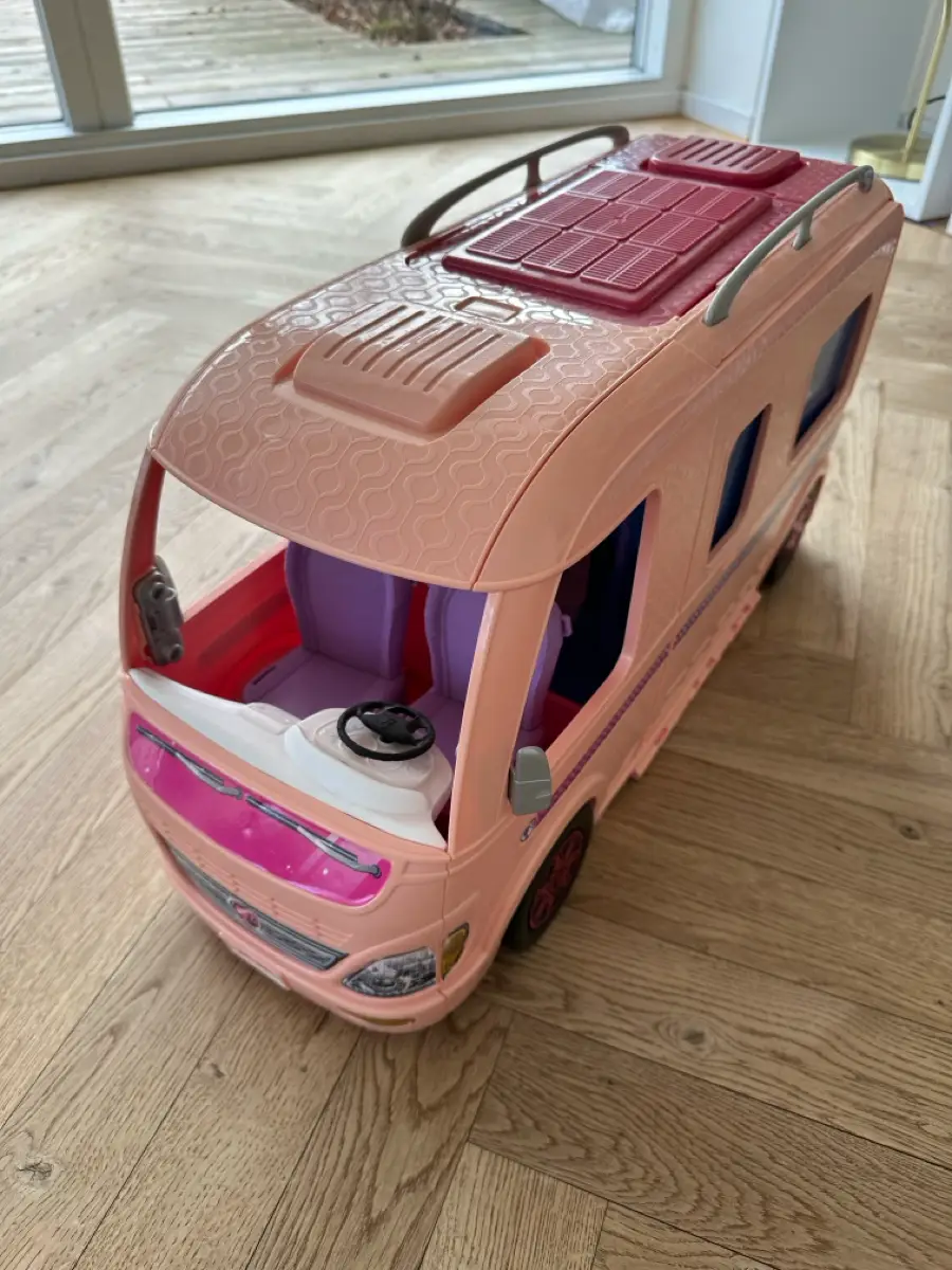 Barbie Autocamper