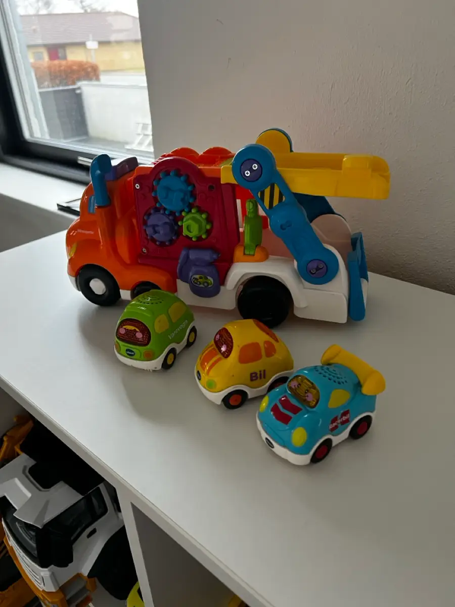 Vtech Lastbil og 3 biler