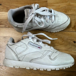 Reebok Sneakers