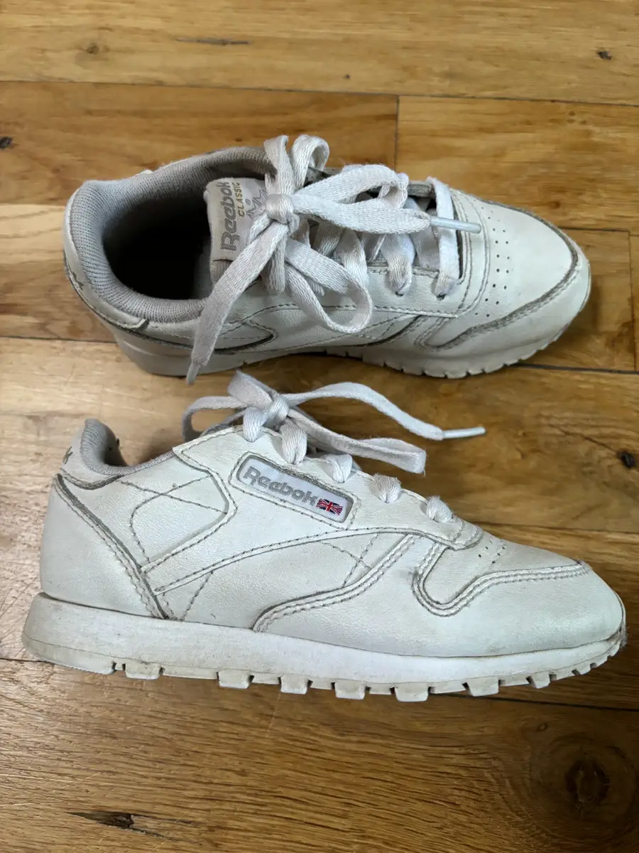 Reebok Sneakers