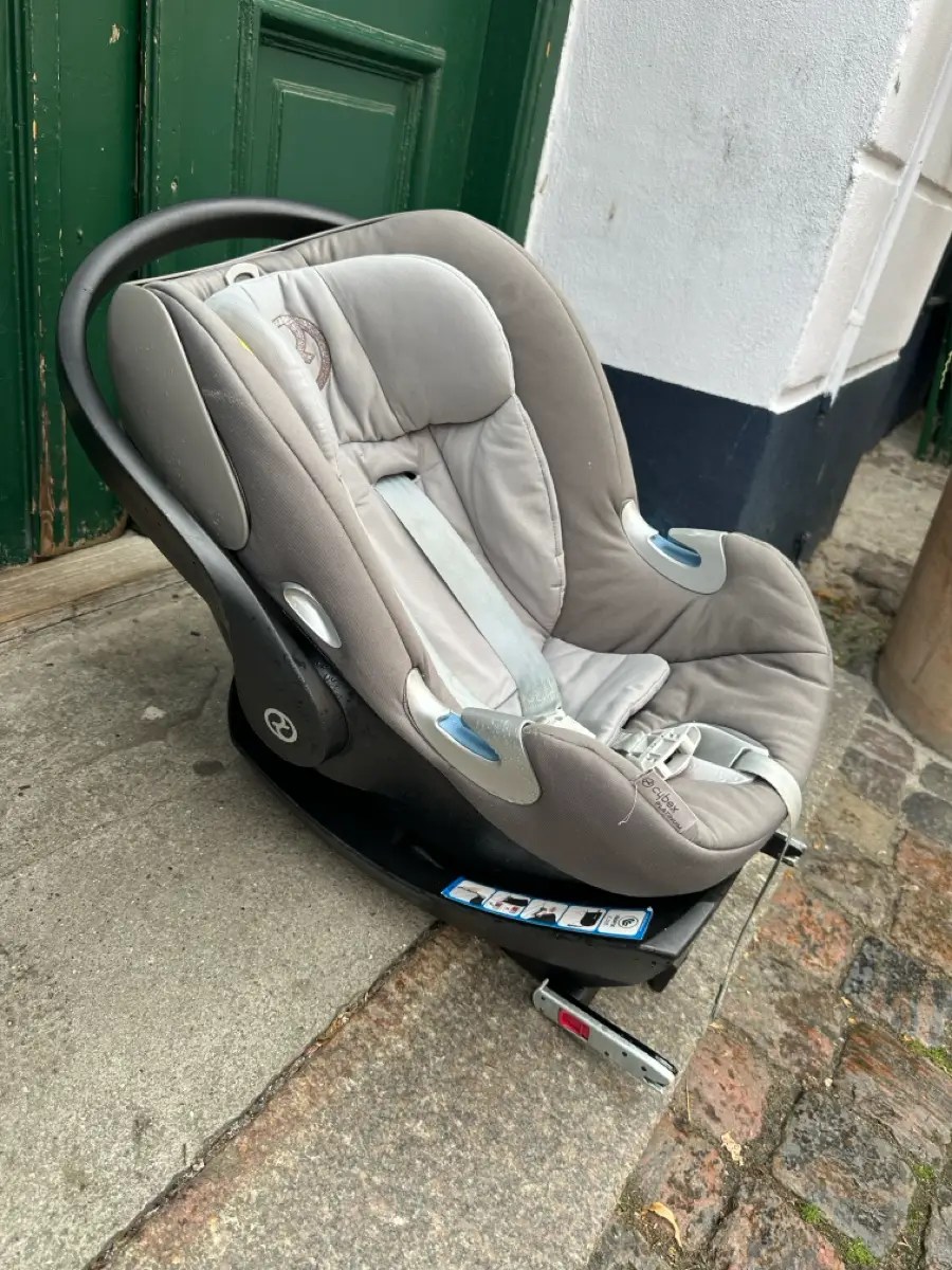 CYBEX Autostol