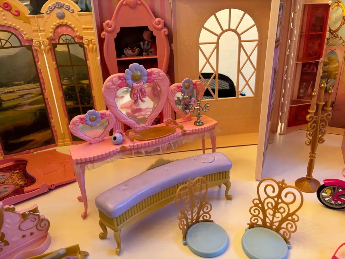 Barbie Slot dukker møbler hest etc