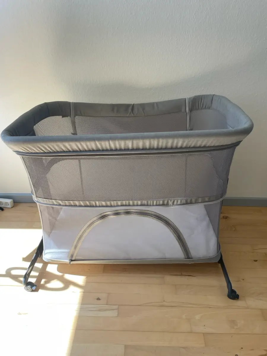 BabyDan Bedside multi crib