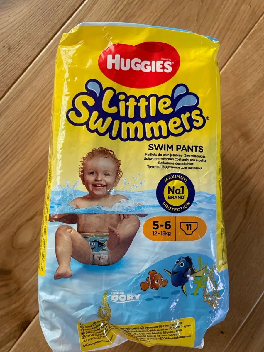 Huggies Svømmebleer