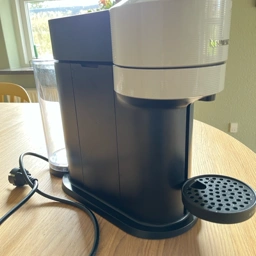 Nespresso Kaffemaskine