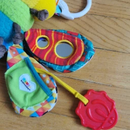 Lamaze Babylegetøj