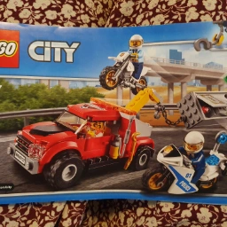 LEGO City 60137