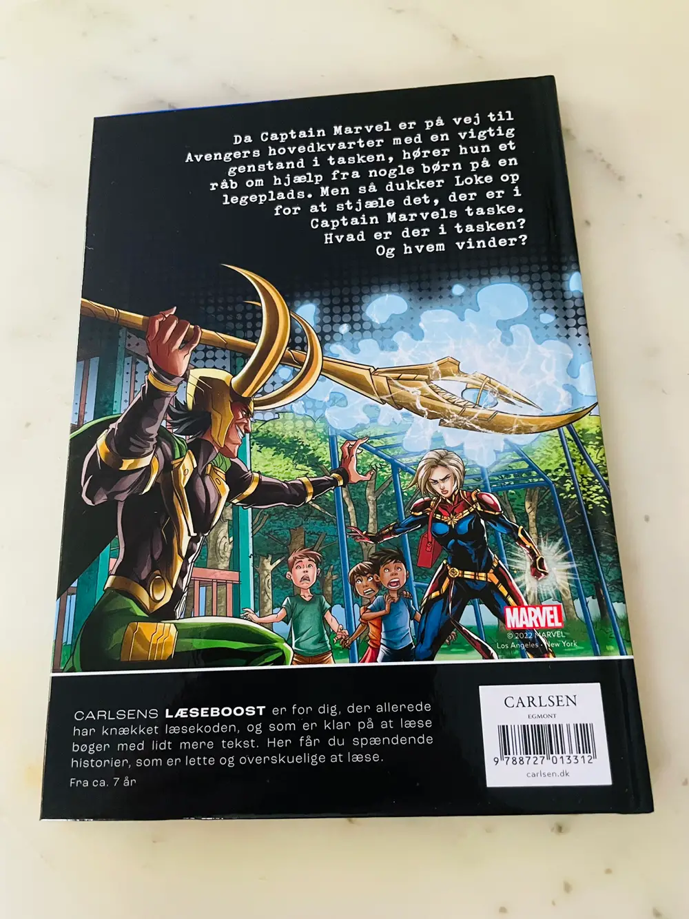 Captain Marvel Bog bøger