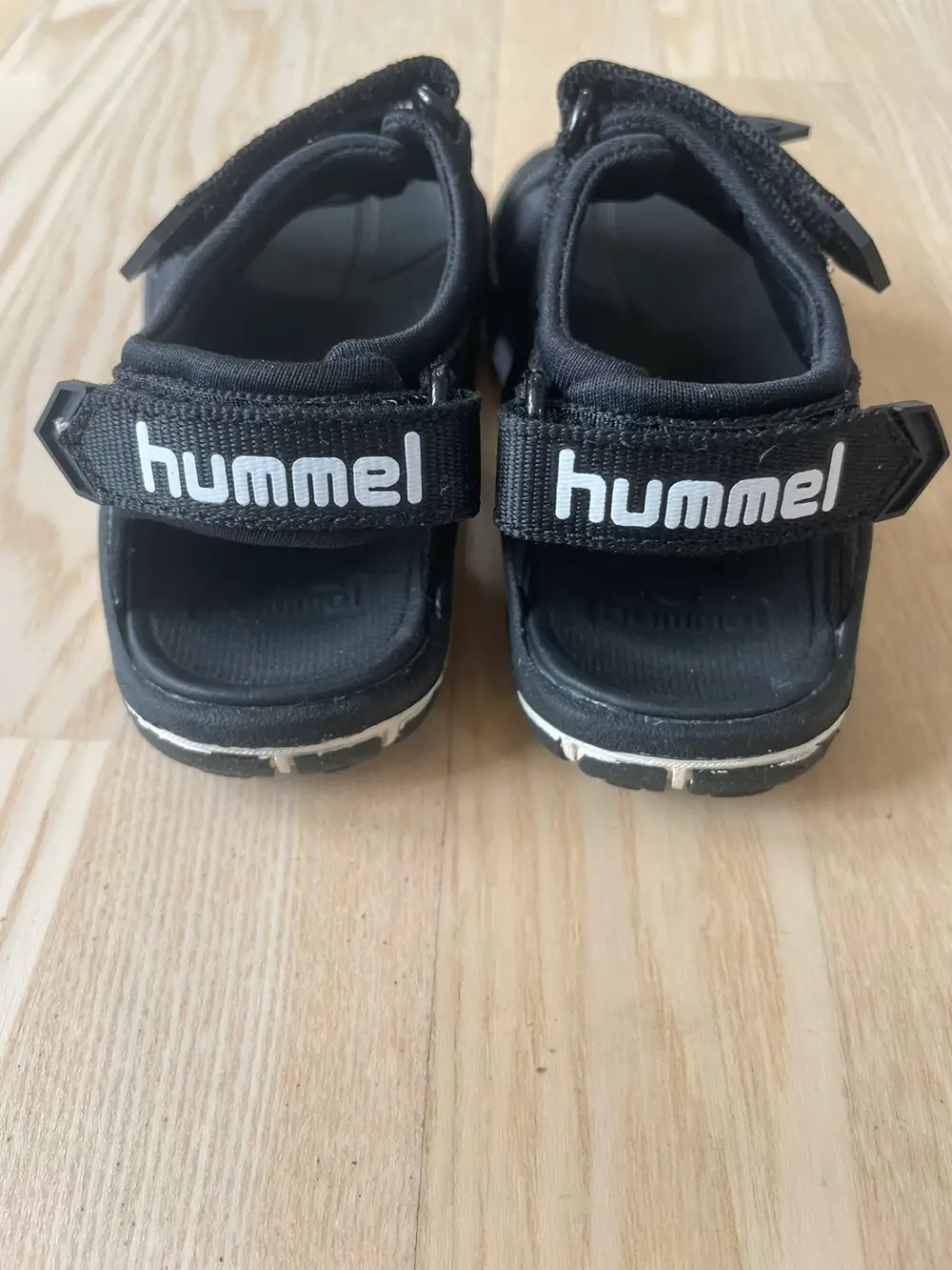 hummel Sandal