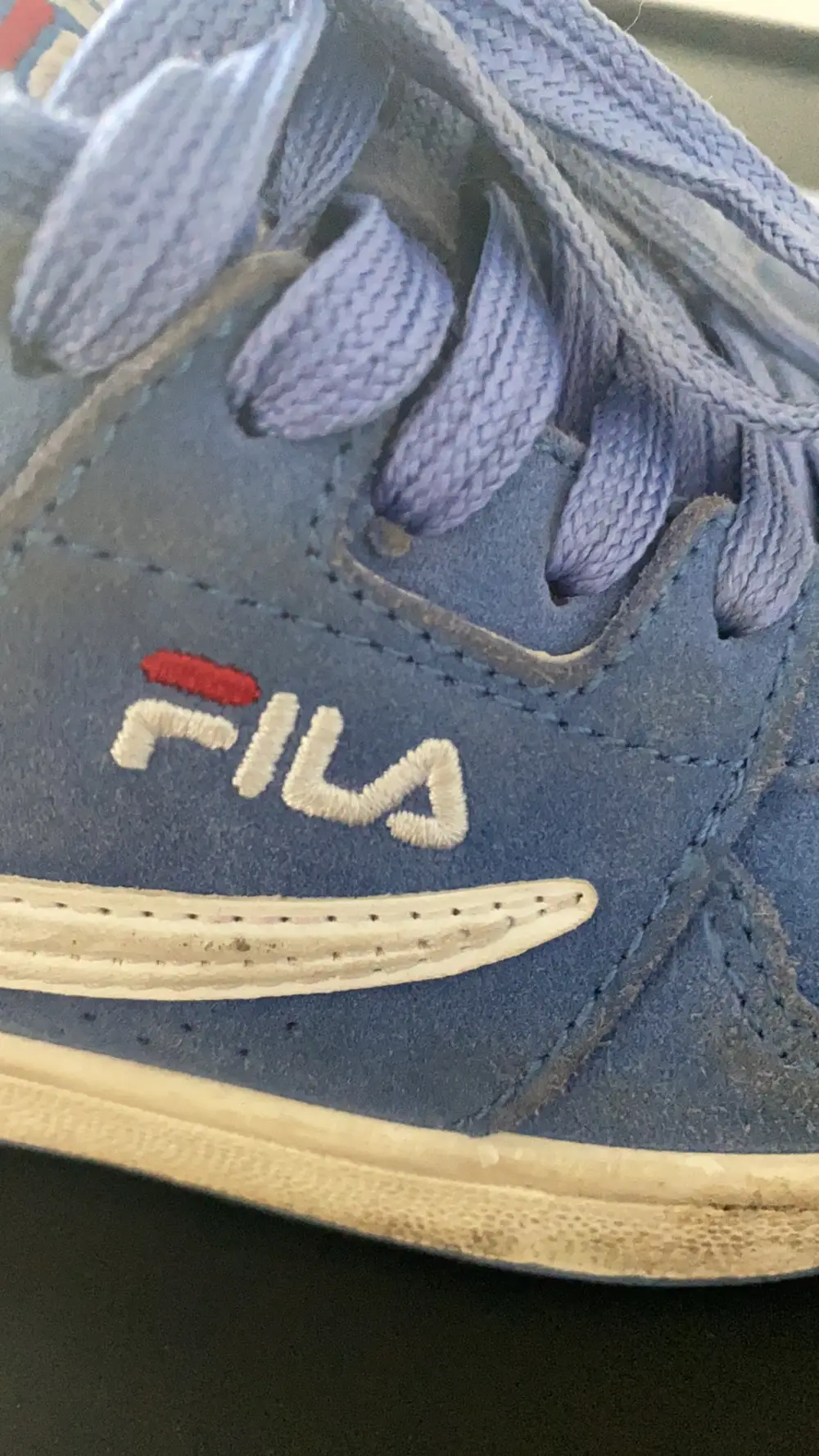 FILA Sneakers