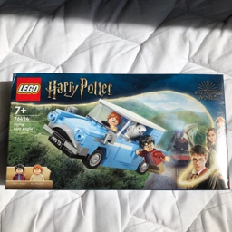 LEGO Harry Potter Ford Anglia