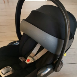 CYBEX Autostol cloud Z i-size