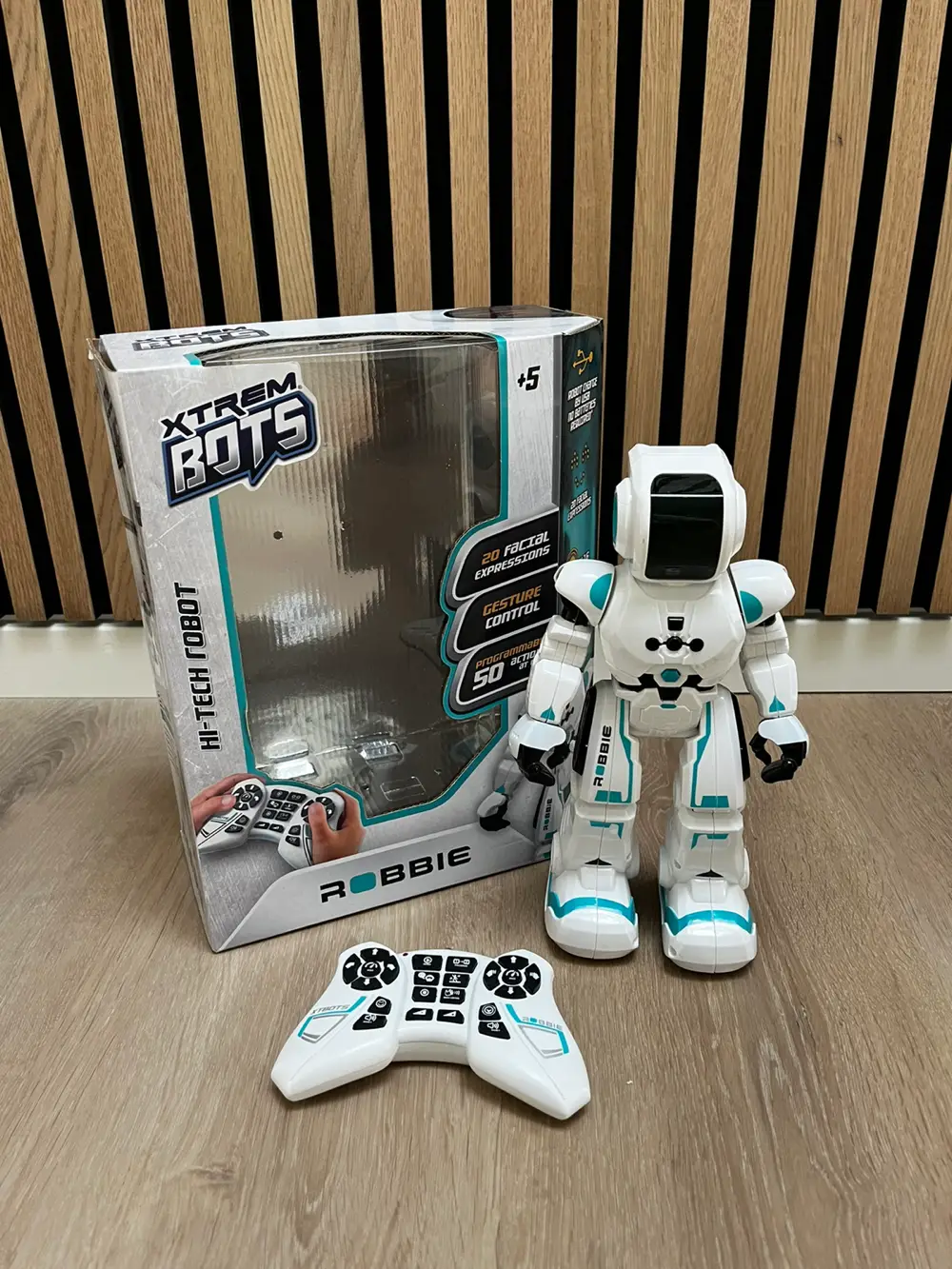 Ukendt Robot