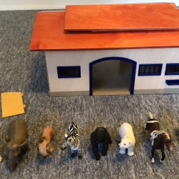 Schleich Dyrefigurer og hus