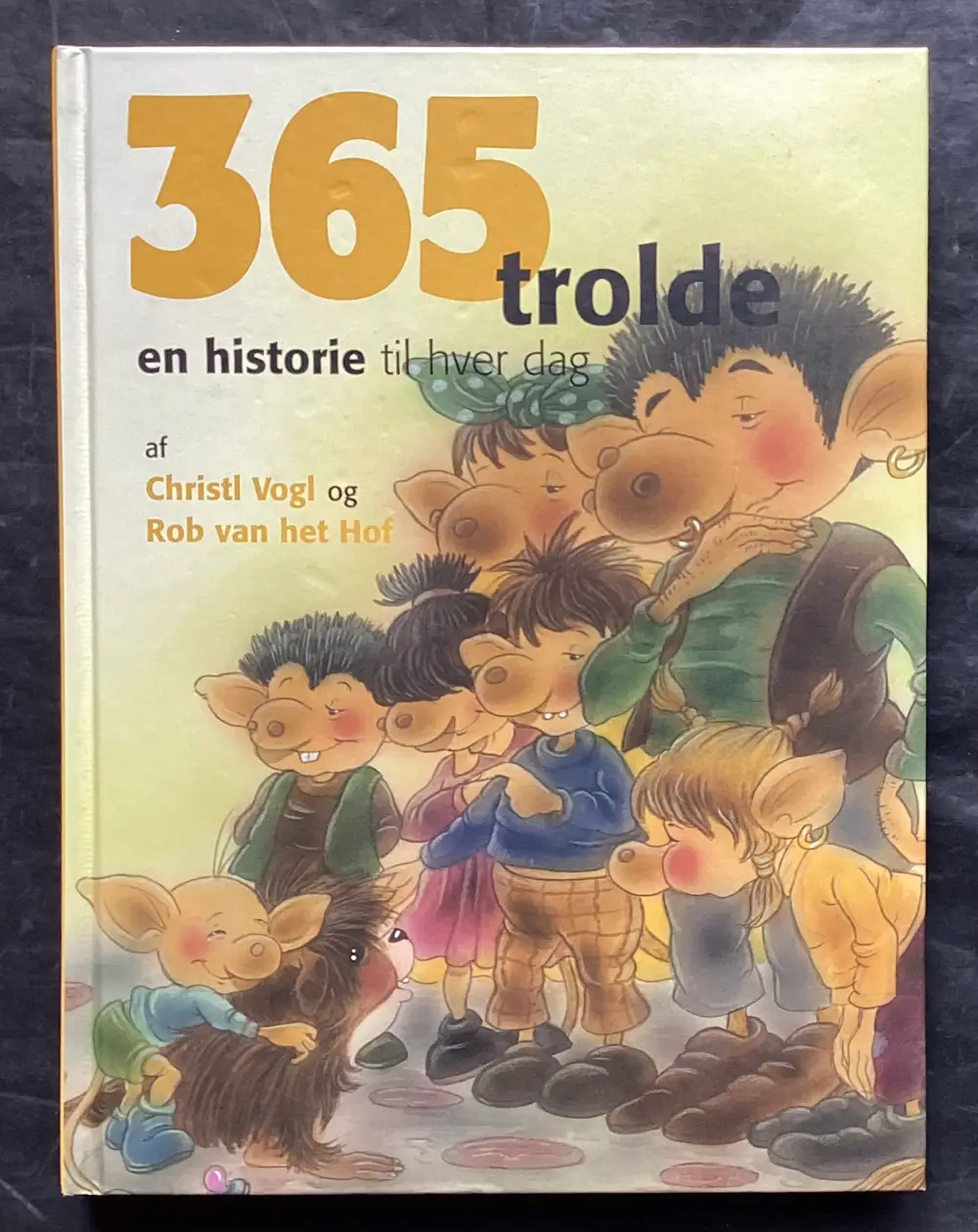 365 trolde - En historie til hver dag Børnebog