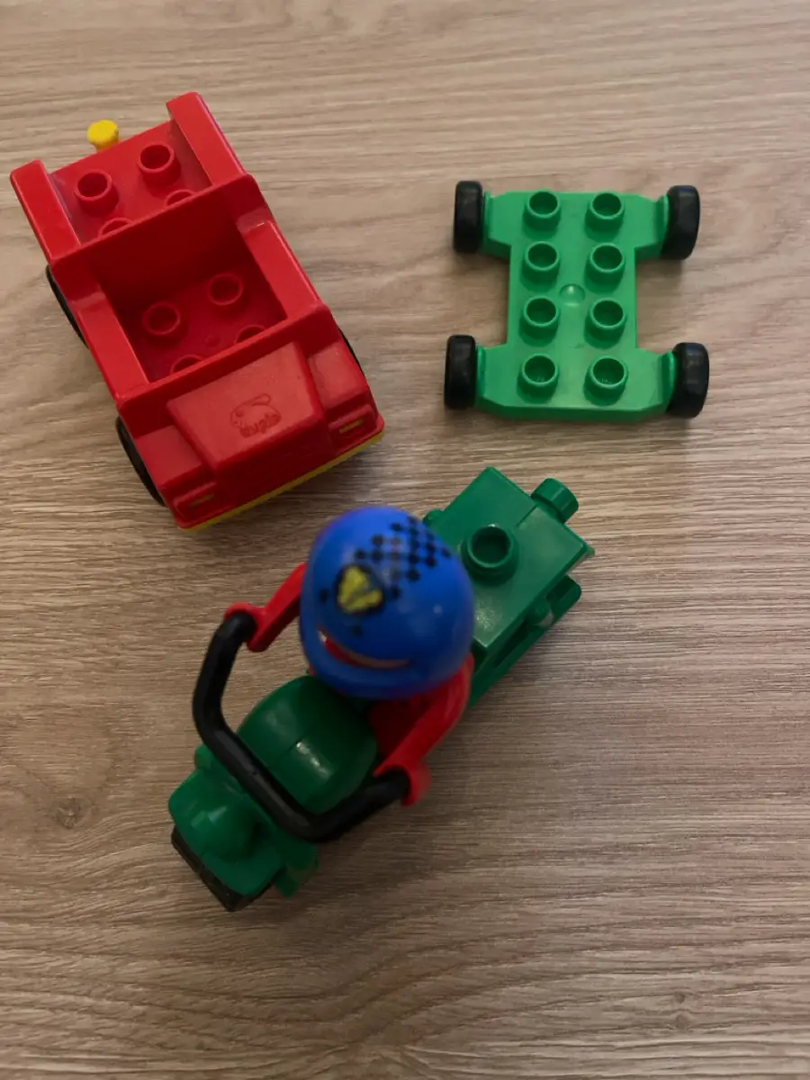 LEGO Duplo Bil og motorcykel