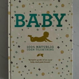 Baby 100% naturligt uden tilsætning Bog