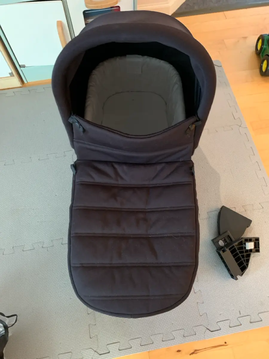 Baby Jogger Lift