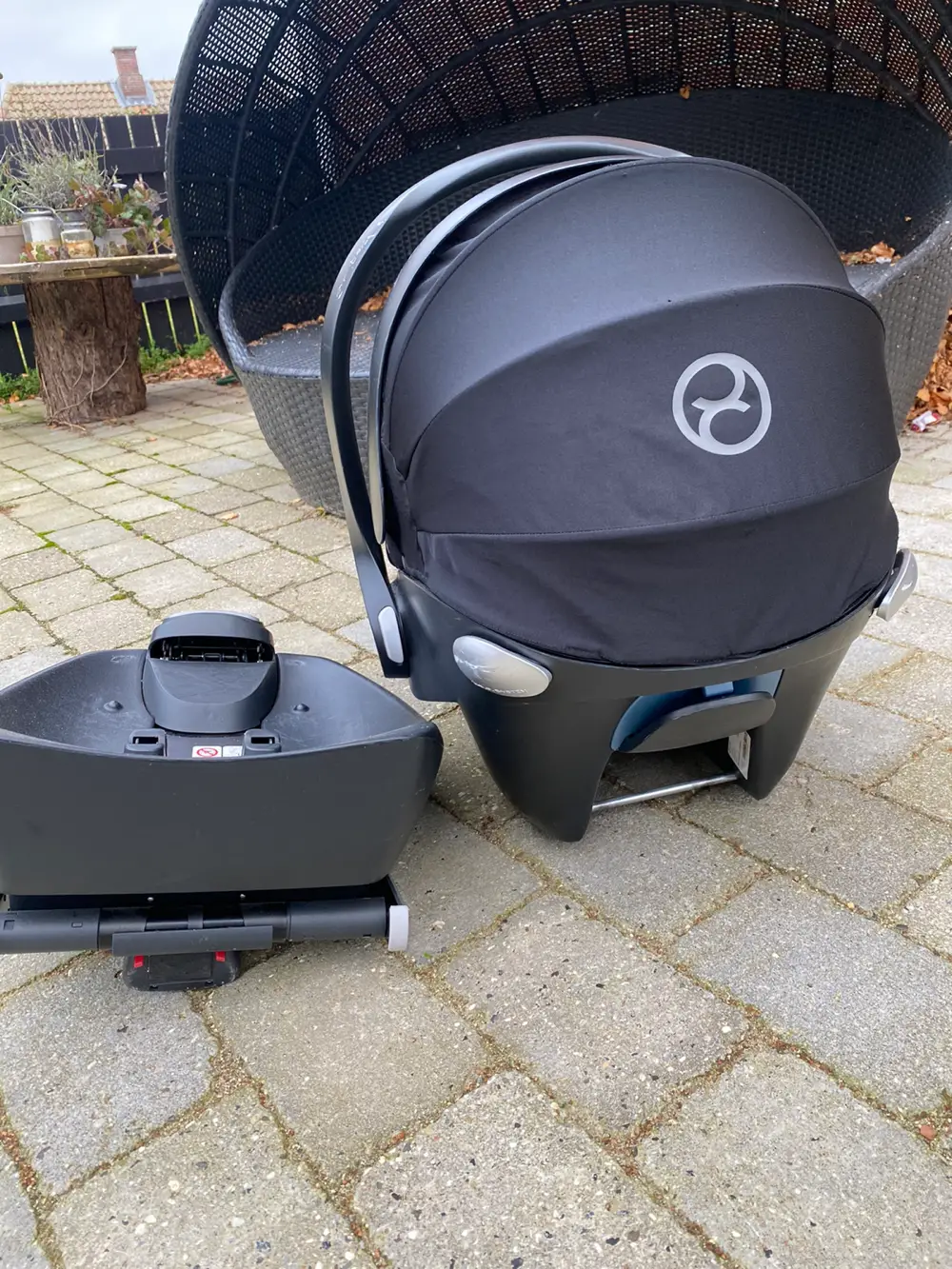 CYBEX Anton Q i-size Autostol