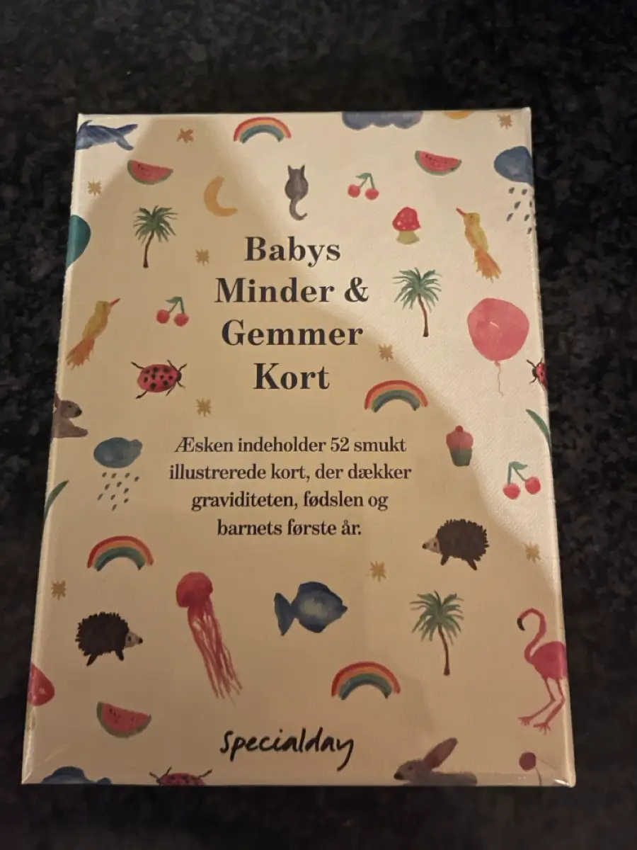 Specialday Babys Minder  gemmer kort