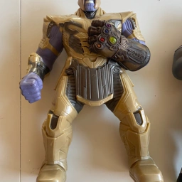 Marvel Power punch Thanos