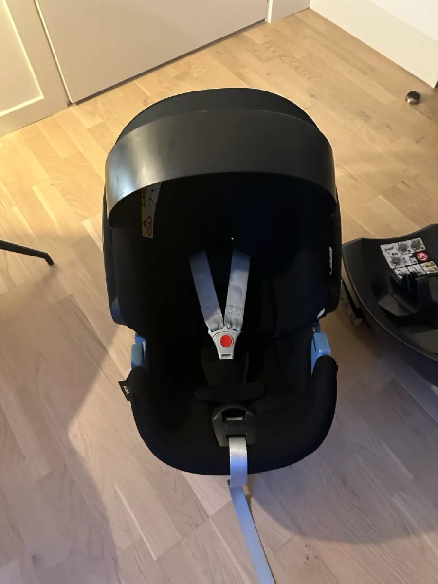 CYBEX Autostol inkl base + regnslag