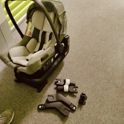 Nuna Turtle Air car seat