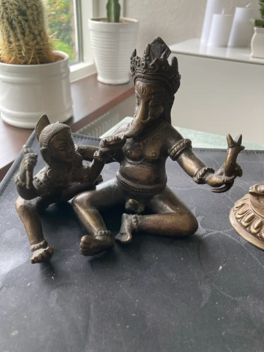 Messing Buddha figurer