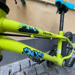 Unknown Boys bike