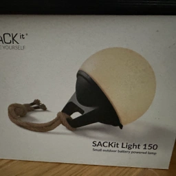 Sackit Lampe